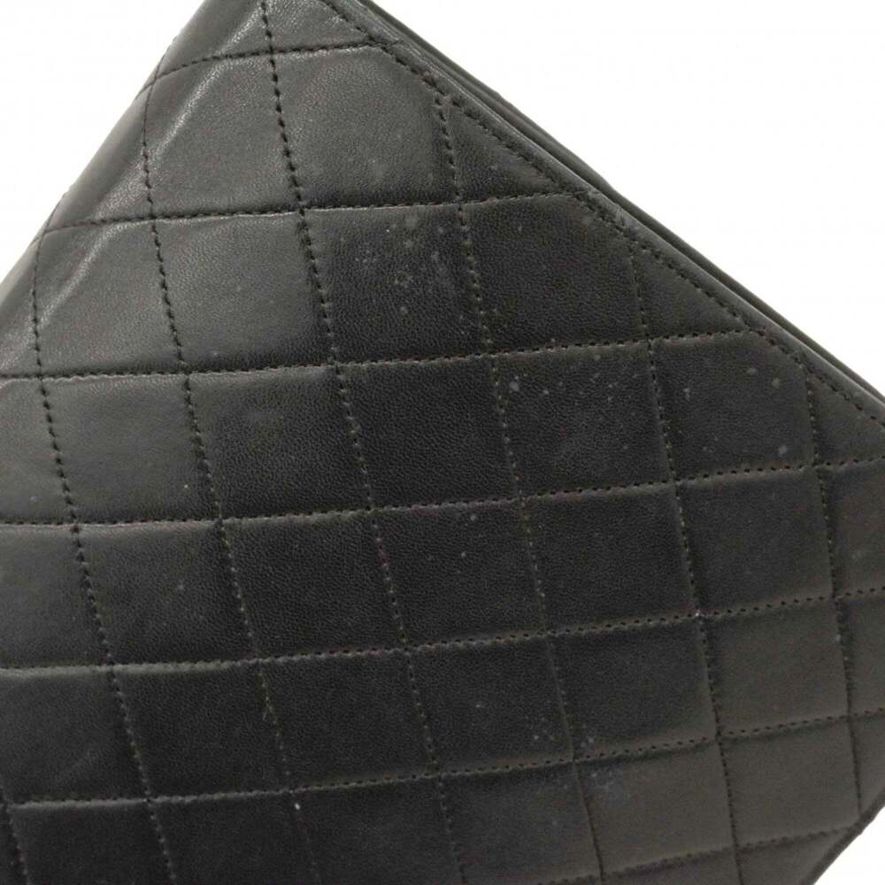 CHANEL Black Lambskin Leather Shoulder Bag - Picture 10 of 16